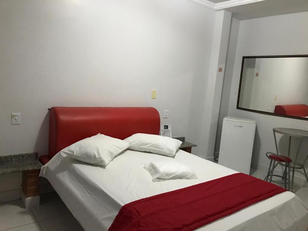 Hotel Oliveira กัวยาเนีย ภายนอก รูปภาพ